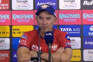 'It's incredibly frustrating': LSG head coach Justin Langer slams batters for 5th consecutive loss SportsTak