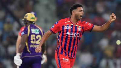 'We have plenty of batters but we lack left-arm variety': Ex-IND coach urges Ajit Agarkar to watch Mohsin Khan Mohsin Khan