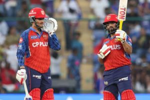 "Whoever hits the most sixes will get...": Priyansh Arya reveals the bet with Prabhsimran Singh over six-hitting contest SportsTak