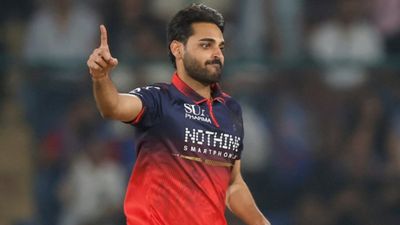 Veteran voices support for Bhuvneshwar Kumar, says “India comeback? Why not” Veteran voices support for Bhuvneshwar Kumar, says “India comeback? Why not”