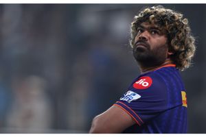“Talks to me about the mental side”: MI speedster reveals Lasith Malinga’s impact beyond bowling SportsTak
