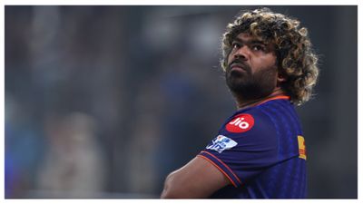 “Talks to me about the mental side”: MI speedster reveals Lasith Malinga’s impact beyond bowling “Talks to me about the mental side”: MI speedster reveals Malinga’s impact beyond bowling