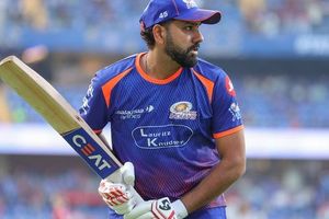 Hardik Pandya finally gives clarity on Rohit Sharma's injury at MI vs SRH toss, says 'He's gonna take...' SportsTak