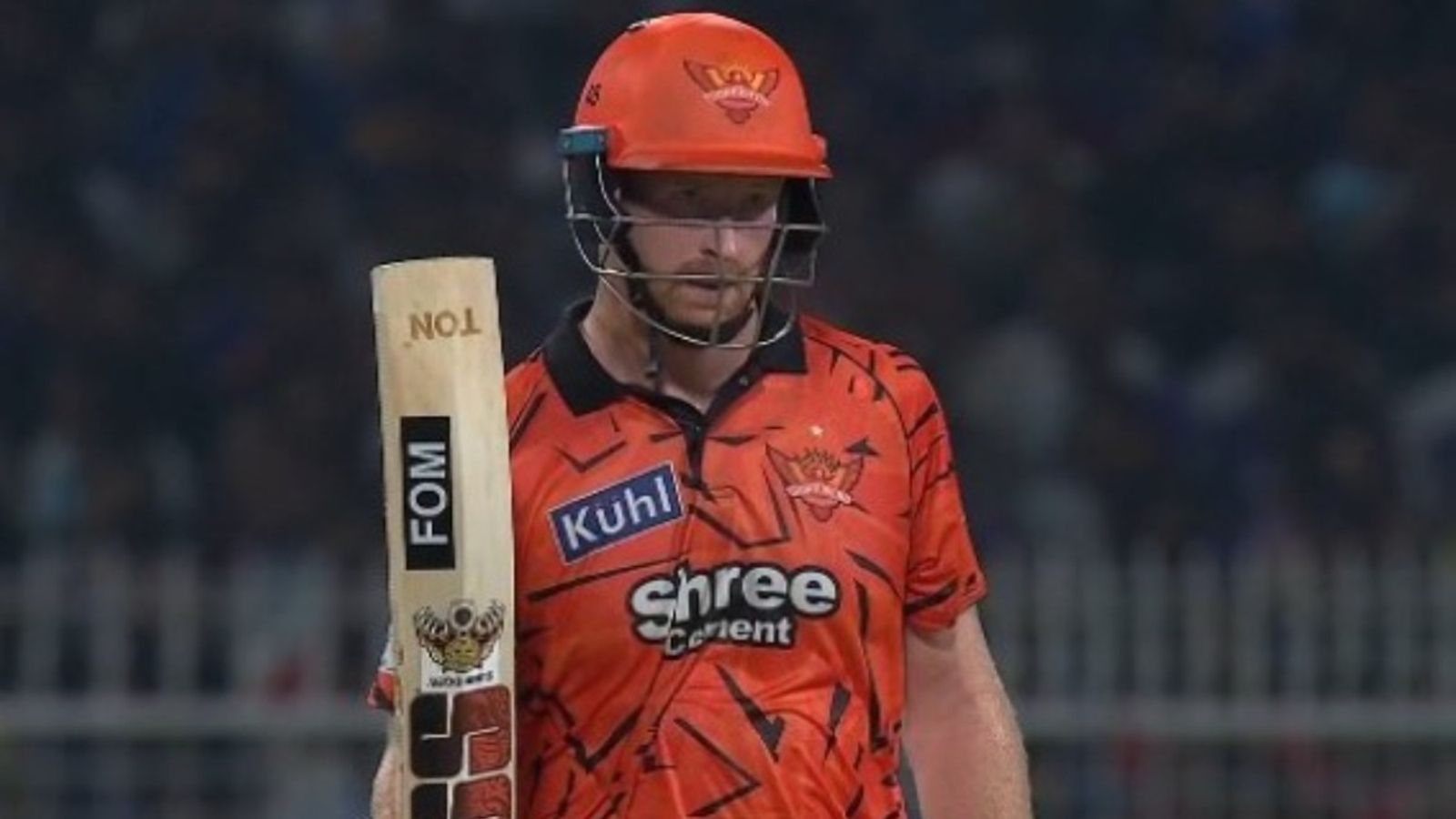 'I promise you will be...': Heinrich Klaasen issues stern warning to fan over family privacy invasion Heinrich Klaasen in the frame (via X)
