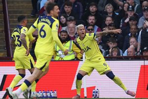 Tottenham Hotspur avoids relegation zone under Roberto De Zerbi; Here’s how SportsTak