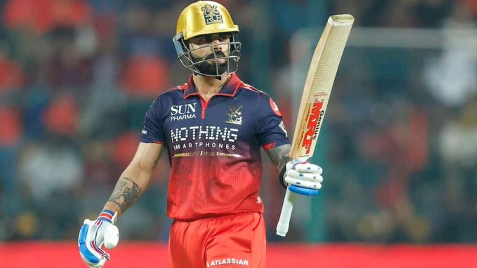 'Watching Virat, you understand how to control a chase': RCB star's big words for Kohli RCB's batting maestro Virat Kohli in this frame. (Screenshot)