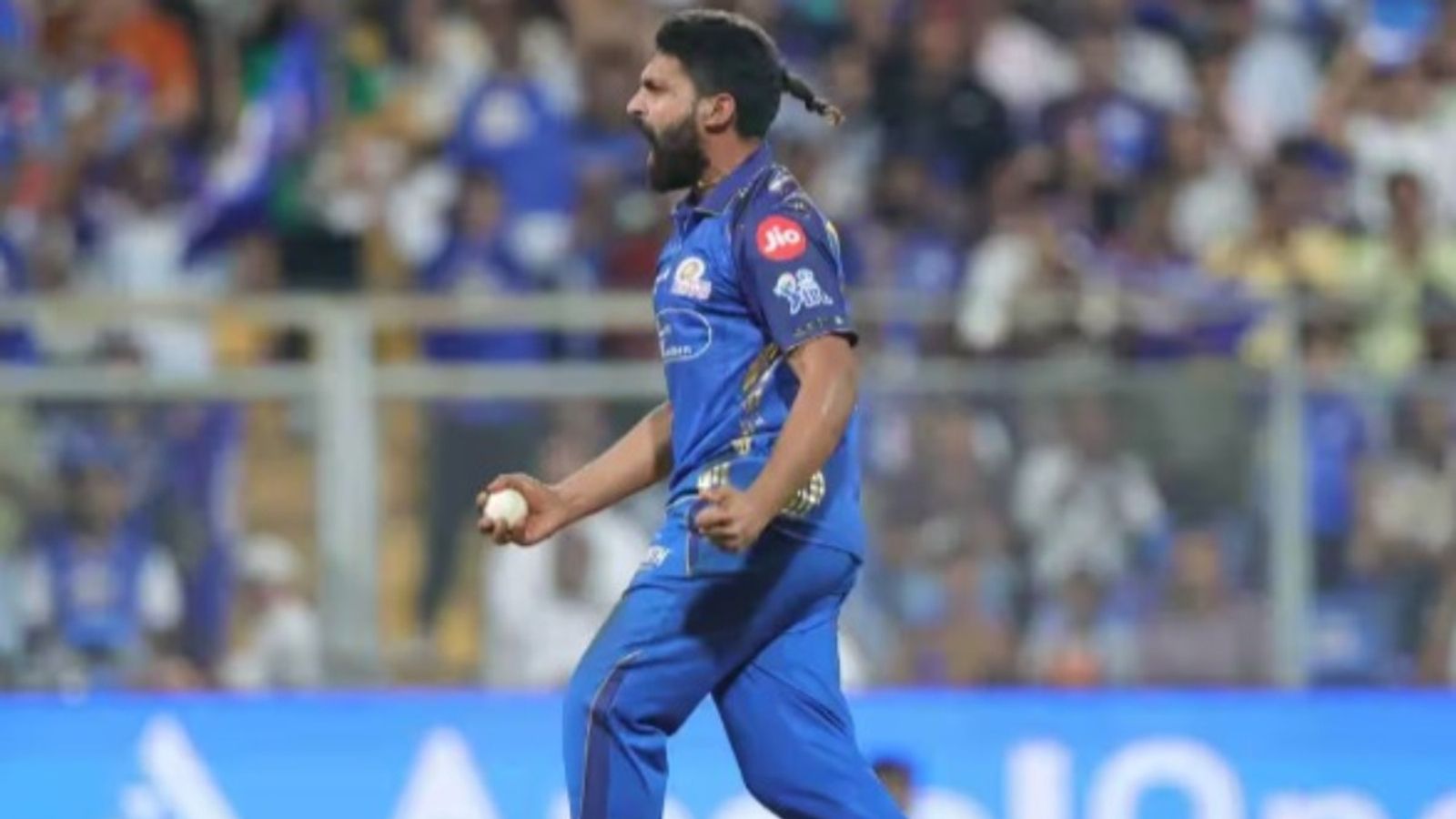 Revealed: Raghu Sharma's mysterious note after taking first IPL wicket disclosed Raghu Sharma in the frame (IPL)