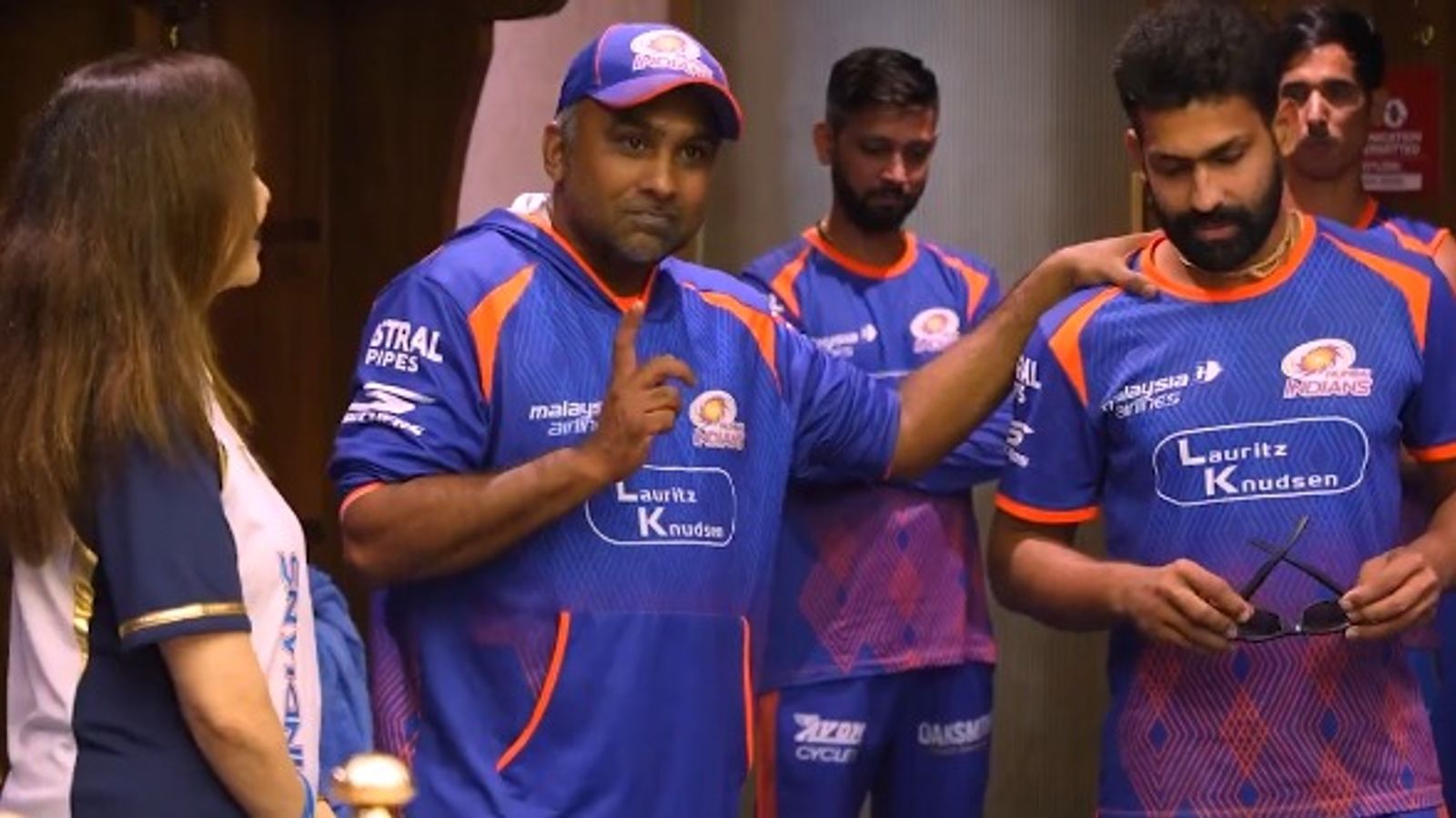 'Some people don't know he came for a 10-day camp to Sri Lanka': MI head coach Jayawardene lauds Raghu Sharma after maiden IPL wicket Mumbai Indians head coach Mahela Jayawardene lauds leg-spinner Raghu Sharma in the dressing room after his spell against Lucknow Super Giants on May 4.