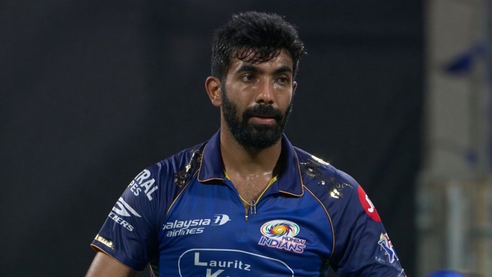 After two no balls, Sunil Gavaskar slams Jasprit Bumrah's 'unacceptable' blunder Jasprit Bumrah in this frame. (X)