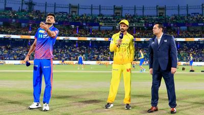 IPL 2026: DC opt bat vs CSK, Lungi Ngidi returns; full playing XIs revealed Axar Patel and Ruturaj Gaikwad during toss. (BCCI/IPL)