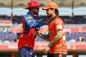 SRH vs PBKS Match Today: Playing XI, Pitch Report & Weather Update SportsTak