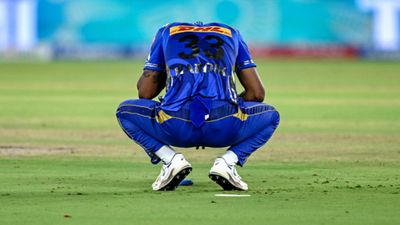 No Hardik Pandya for RCB clash? MI skipper not travelling with squad after back spasm: Report Hardik Pandya