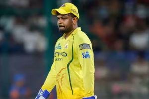 IPL 2026: Sanjay Manjrekar raises Sanju Samson fitness concerns, cites "great example like Virat Kohli" SportsTak