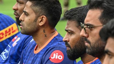 Hardik Pandya injury update: Mumbai Indians skipper advised a week's rest, Suryakumar Yadav to miss due to personal reasons, new captaincy debut on cards? Suryakumar Yadav, Hardik Pandy, Deepak Chahar, Kieron Pollard