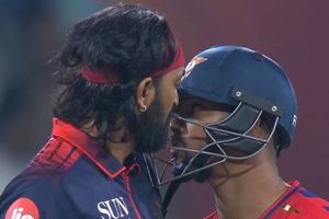 Krunal Pandya reacts after heated on-field exchange with Nicholas Pooran in LSG vs RCB clash SportsTak