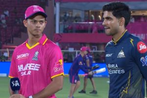 IPL 2026: New RR captain Yashasvi Jaiswal elected to bowl first, changes in both sides, know playing XIs SportsTak