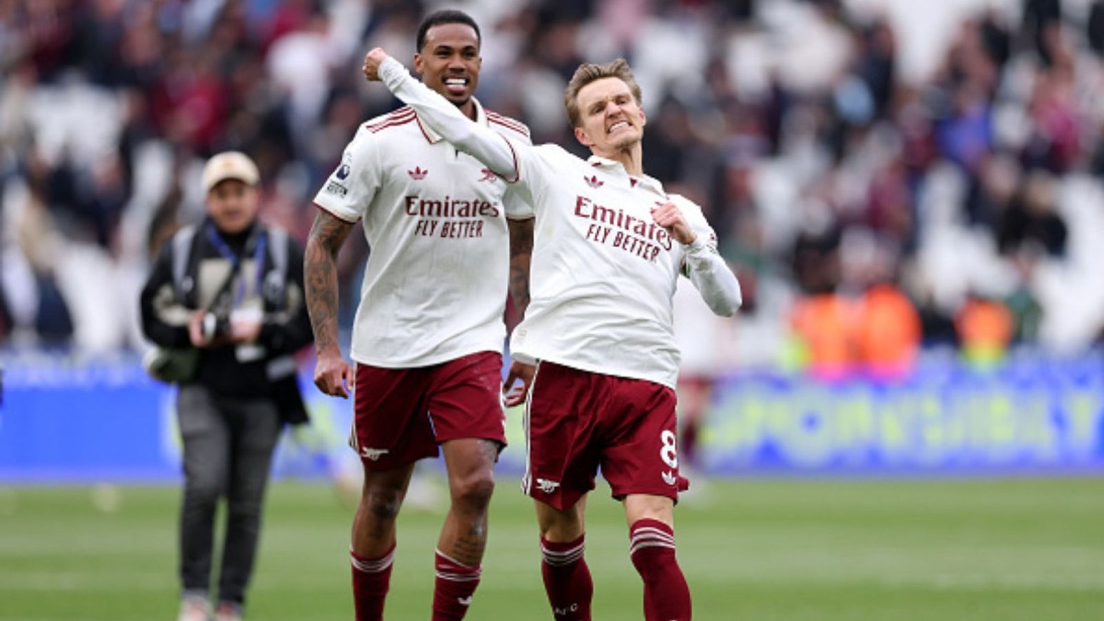 Arsenal’s last-minute wonder leaves TWO London clubs in relegation meltdown Arsenal team vs West Ham in the frame (Image via Getty)