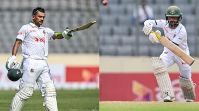 Mominul, Najmul's solid fifties lift Bangladesh to 179-run lead over Pakistan on rain-hit Day 4 of 1st Test Bangladesh's Mominul Haque (L) and Najmul Hossain Shanto in frame. (Getty)