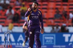 Worrisome signs for KKR, Varun Chakaravarthy walks with crutch and leg brace ahead of RCB game SportsTak