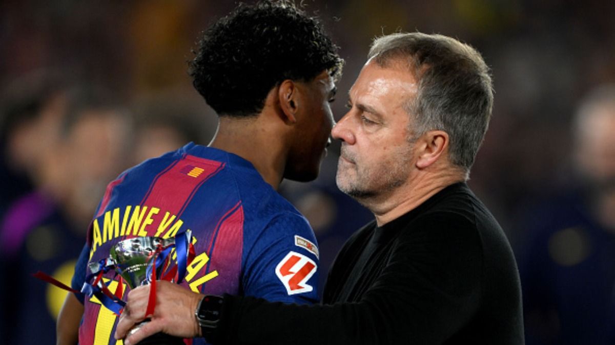 Barcelona boss Hansi Flick’s furious warning to Lamine Yamal after controversial Palestinian flag celebration Hansi Flick, Lamine Yamal in the frame (Image via Getty)