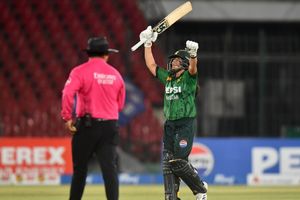 Pakistan’s 31-year-old slams 47-ball 102 in their highest-ever T20I total, send message with 153-run win vs Zimbabwe ahead of Women’s T20 World Cup 2026 SportsTak