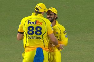 Big News: Massive blow to CSK, star player leaves IPL 2026 midway due to thigh injury, returns to England SportsTak