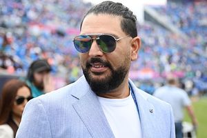 Yuvraj Singh becomes brand ambassador of this T20 franchise league SportsTak
