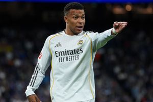 Mbappé drops bombshell on controversial trip with girlfriend amid Real Madrid scrutiny SportsTak