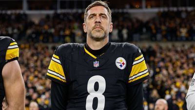 Aaron Rodgers shocks NFL with bombshell deal with Steelers Aaron Rodgers shocks NFL with bombshell deal with Steelers