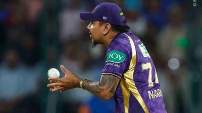 CSK legend snubs Virat Kohli, Rohit Sharma, MS Dhoni & calls Sunil Narine 'best IPL player of all time' Sunil Narine