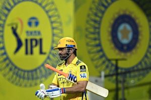 Sunil Gavaskar wants MS Dhoni to not play CSK vs SRH IPL 2026 clash, says 'He is a complete...' SportsTak