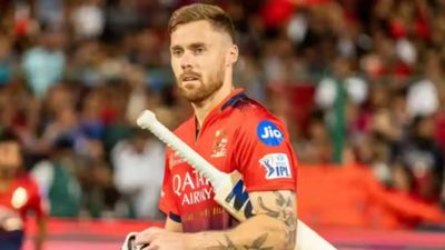 Revealed: Why Phil Salt is missing from RCB’s playing XI vs SRH despite rejoining the camp Revealed: Why Phil Salt is missing from RCB’s playing XI vs SRH despite rejoining the camp
