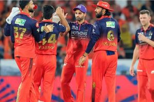 Top 2 scenarios: Why RCB don't need to chase 256 against SRH to keep their Qualifier 1 chance alive SportsTak