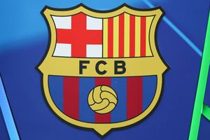 Barcelona legend SHOCKS football world with surprise first coaching job in Dubai SportsTak
