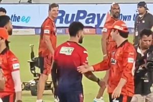 'At least he should have...': Ex-India star not happy with Kohli's post-match gesture towards Travis Head SportsTak