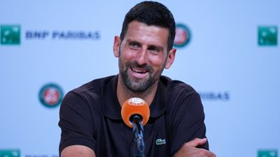 Novak Djokovic’s hilarious French Open Press Conference moment has Tennis World in tears of laughter Novak Djokovic’s hilarious French Open Press Conference moment has Tennis World in tears of laughter