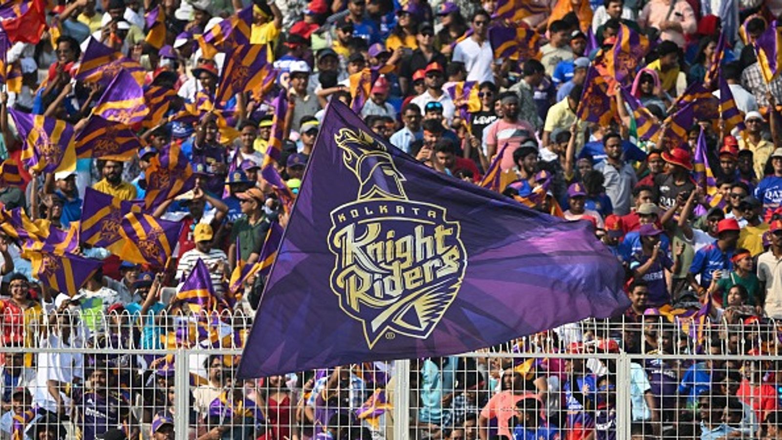 Huge blow to KKR, star player ruled out of IPL 2026 ahead of crucial DC clash; 26-yr-old roped in as replacement Fans of Kolkata Knight Riders wave a flag to support the team in this frame. (Getty)