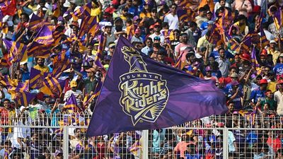 Huge blow to KKR, star player ruled out of IPL 2026 ahead of crucial DC clash; 26-yr-old roped in as replacement Fans of Kolkata Knight Riders wave a flag to support the team in this frame. (Getty)