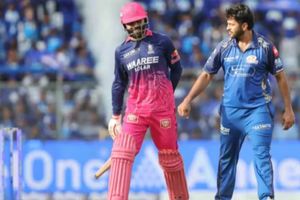 Watch: Ravindra Jadeja mocks Shardul Thakur after getting dismissed off a no-ball in MI vs RR SportsTak