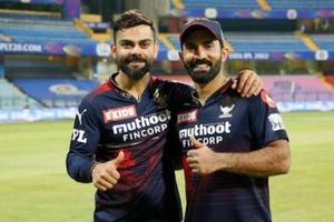 'He told the world...': Dinesh Karthik credits Virat Kohli for reviving his India career twice SportsTak