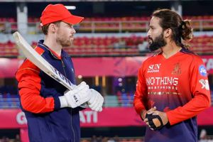 'He is under observation': RCB don't confirm Phil Salt as part of playing XI for IPL 2026 Qualifier 1 vs GT SportsTak