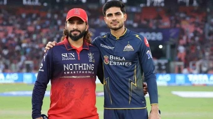 RCB's Rajat Patidar (L) and GT's Shubman Gill in this frame. (X)