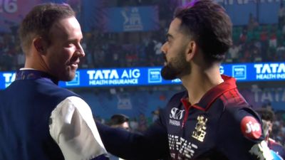 WATCH: Virat Kohli and AB de Villiers' heartwarming moment melts fans after RCB's big win vs GT AB de Villiers and Virat Kohli in this frame. (Screengrab)