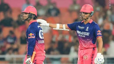 Ambati Rayudu wants Yashasvi Jaiswal to leave Rajasthan Royals and play for this franchise to avoid being overshadowed by Vaibhav Sooryavanshi SportsTak