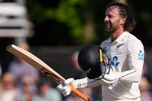 Tom Blundell breaks New Zealand's 50-year-old record with towering 186 on Day 2 off one-off Test vs Ireland SportsTak