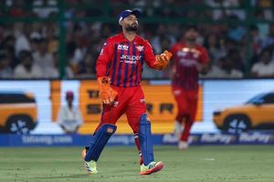 Who will replace Rishabh Pant as LSG's new captain? Three stars lead the race SportsTak