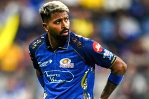 MI facing internal turmoil since Hardik Pandya's return? Report claims dressing room split in two camps SportsTak