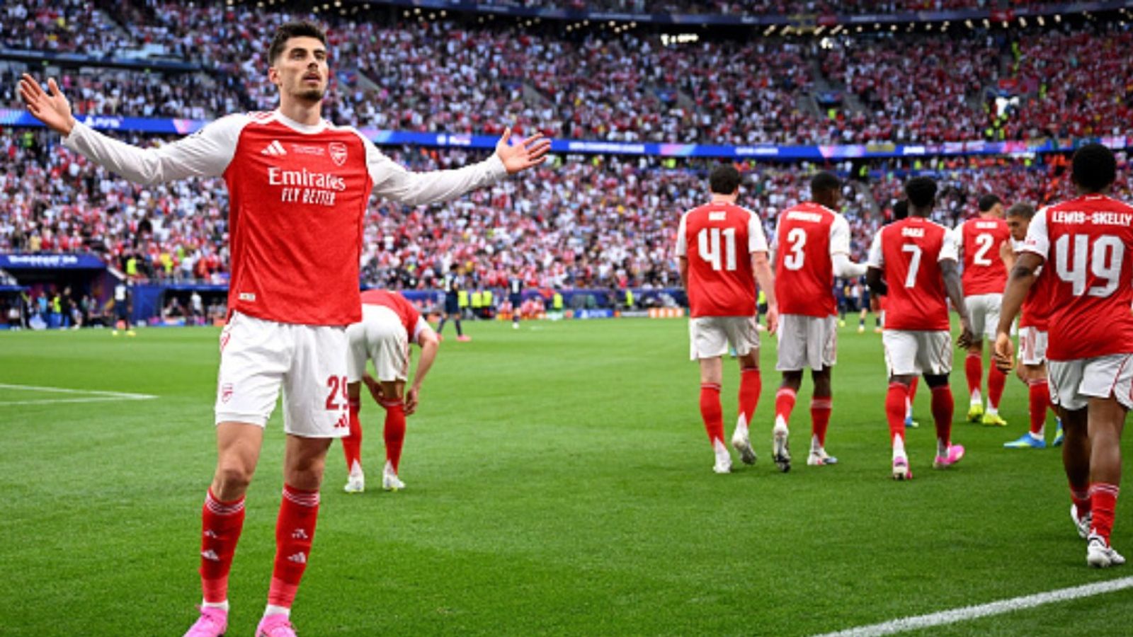 When was last time Arsenal reached Champions League final? Arsenal team in the frame (Image via Getty)
