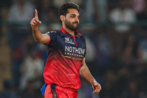 Bhuvneshwar Kumar scripts history, emulates Mohammed Shami's all-time IPL record during GT vs RCB final SportsTak