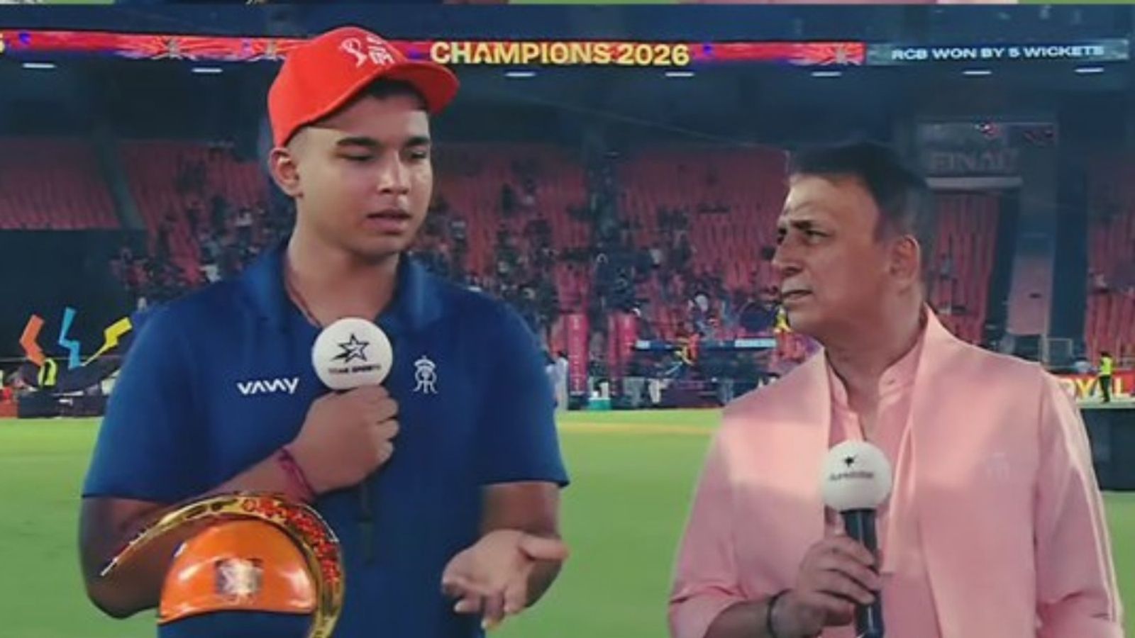 'I want to play Test cricket': Vaibhav Sooryavanshi's declaration in Sunil Gavaskar's presence after Sachin Tendulkar's endorsement Rajasthan Royals opener Vaibhav Sooryavanshi in conversation with legendary Sunil Gavaskar.